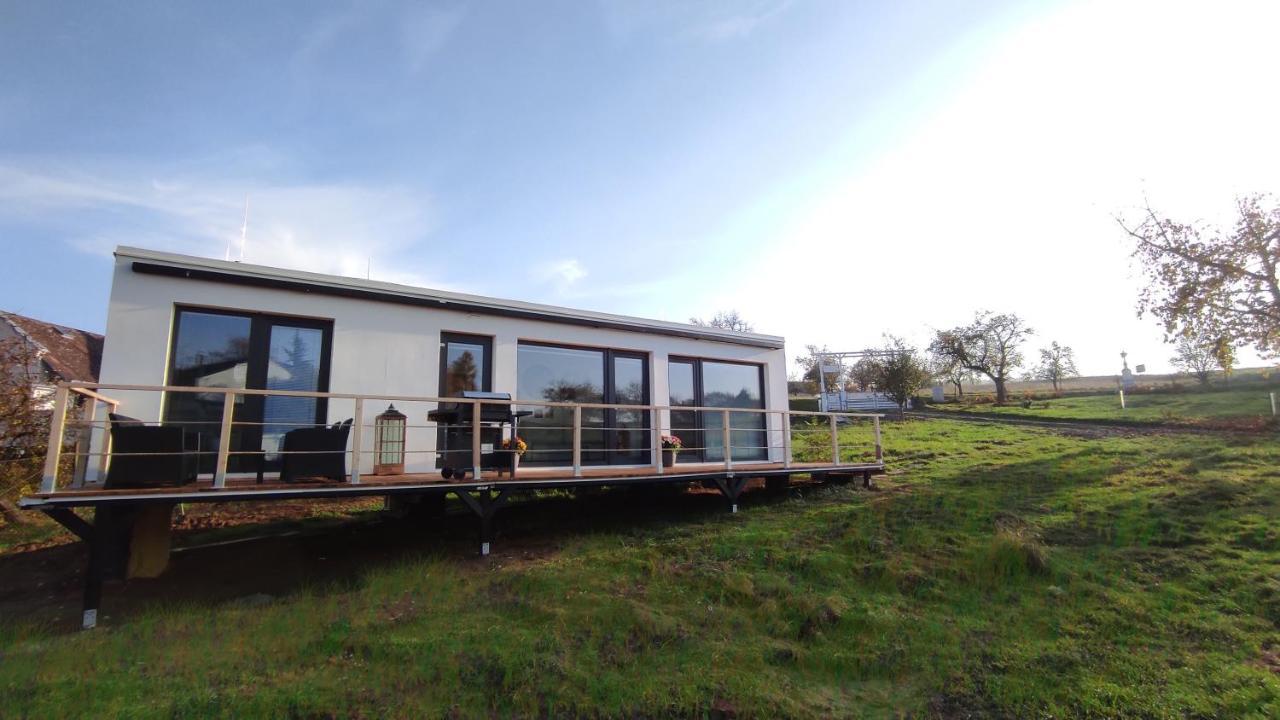 Tršice Ranch 66 - Moderni Tiny House Black Swallow Ve Stylu Route 66 Se Saunou A Bazenem מראה חיצוני תמונה